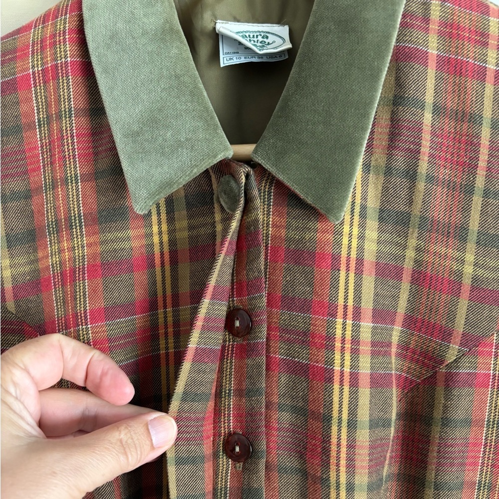 Vintage 1970s/80s Laura Ashley Wool Blend Red Green Plaid Tartan Dress - Picture 4 of 12